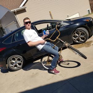 Meet your Posher, Derek